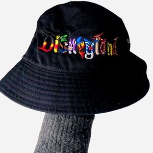 Vintage RARE Disneyland • Adult Bucket Hat